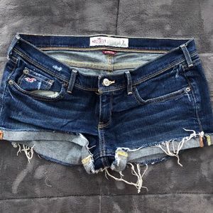 Distressed jean short shorts